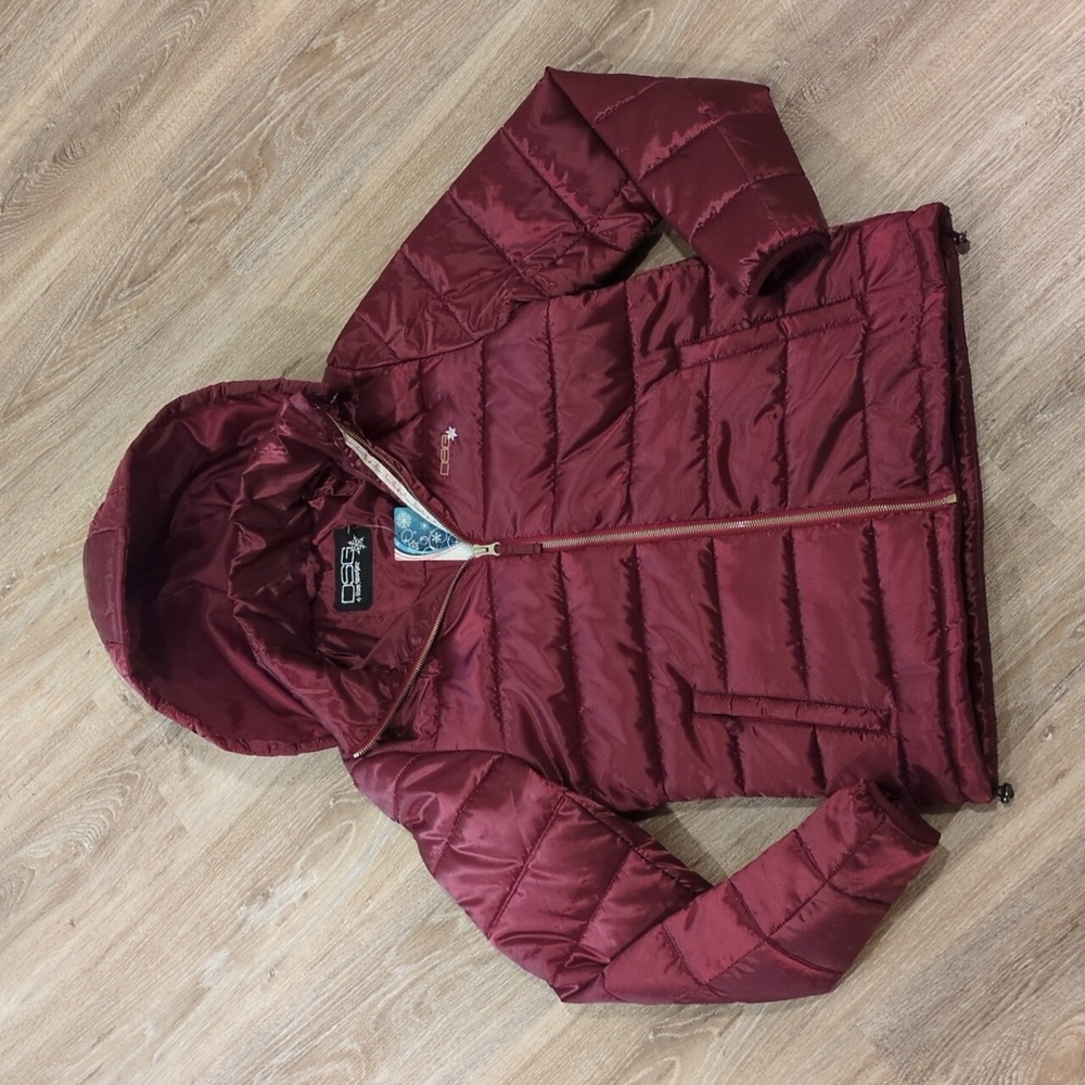 ❤️🩷NWT DSG (Divas Snowgear) Women's Burgundy Puffer Jacket size M ❤️🩷